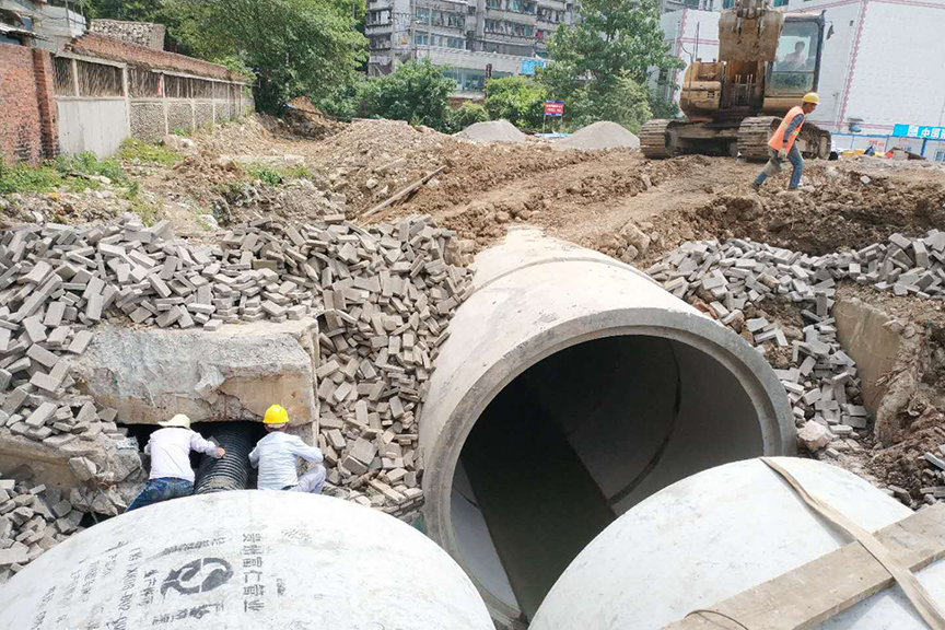 貴陽火(huǒ)車(chē)站(zhàn)碧桂園2000管雙排